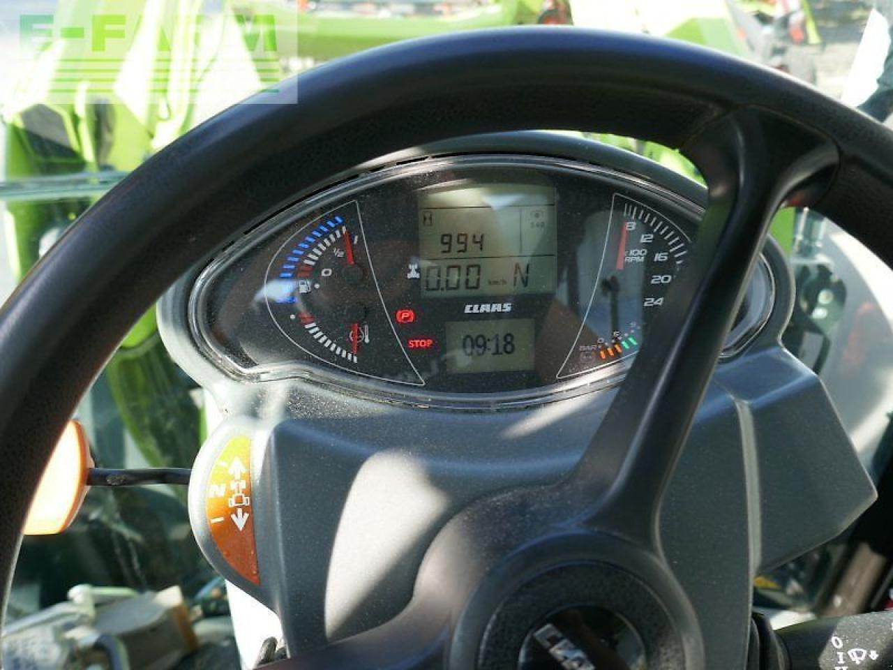 Tractor CLAAS arion 420