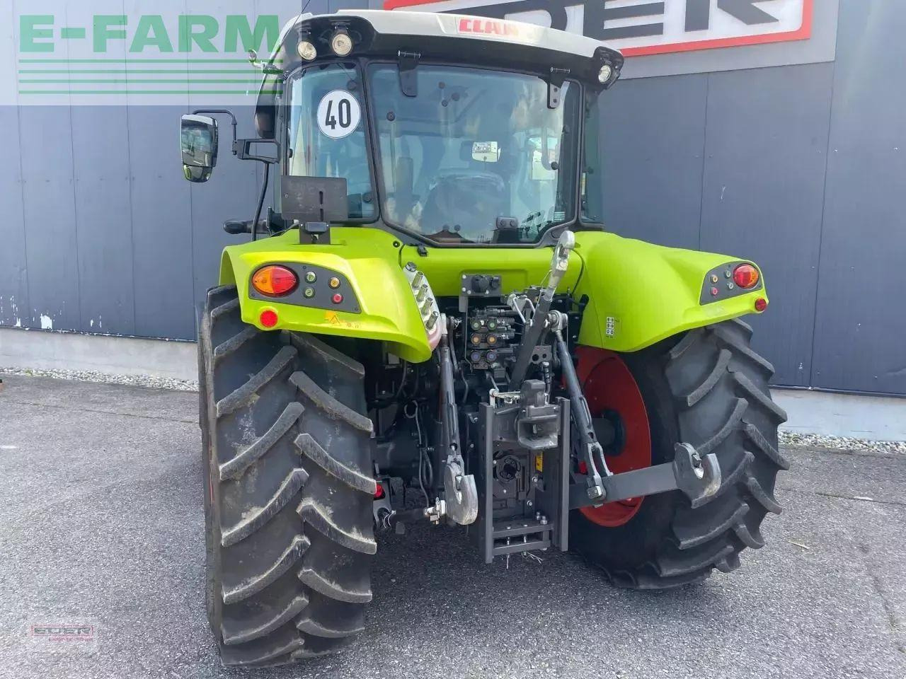 Tractor CLAAS arion 420