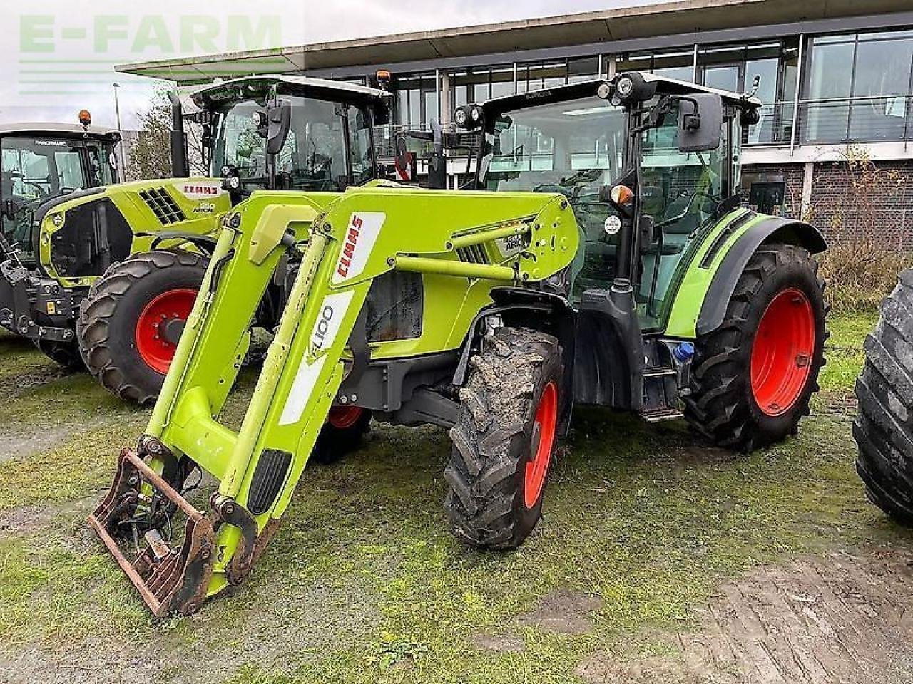 Tractor CLAAS arion 420