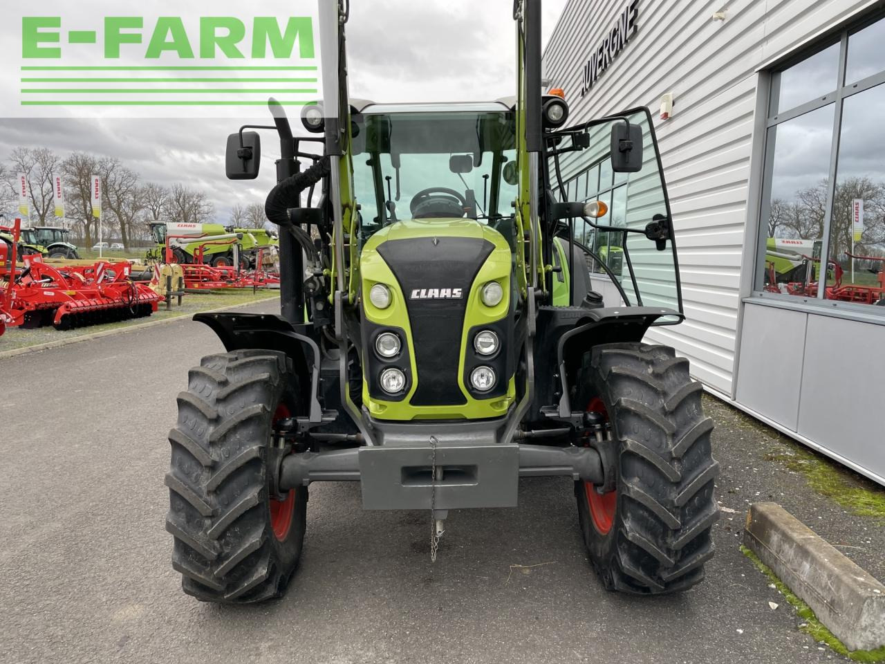 Tractor CLAAS arion 420 (a32/200)