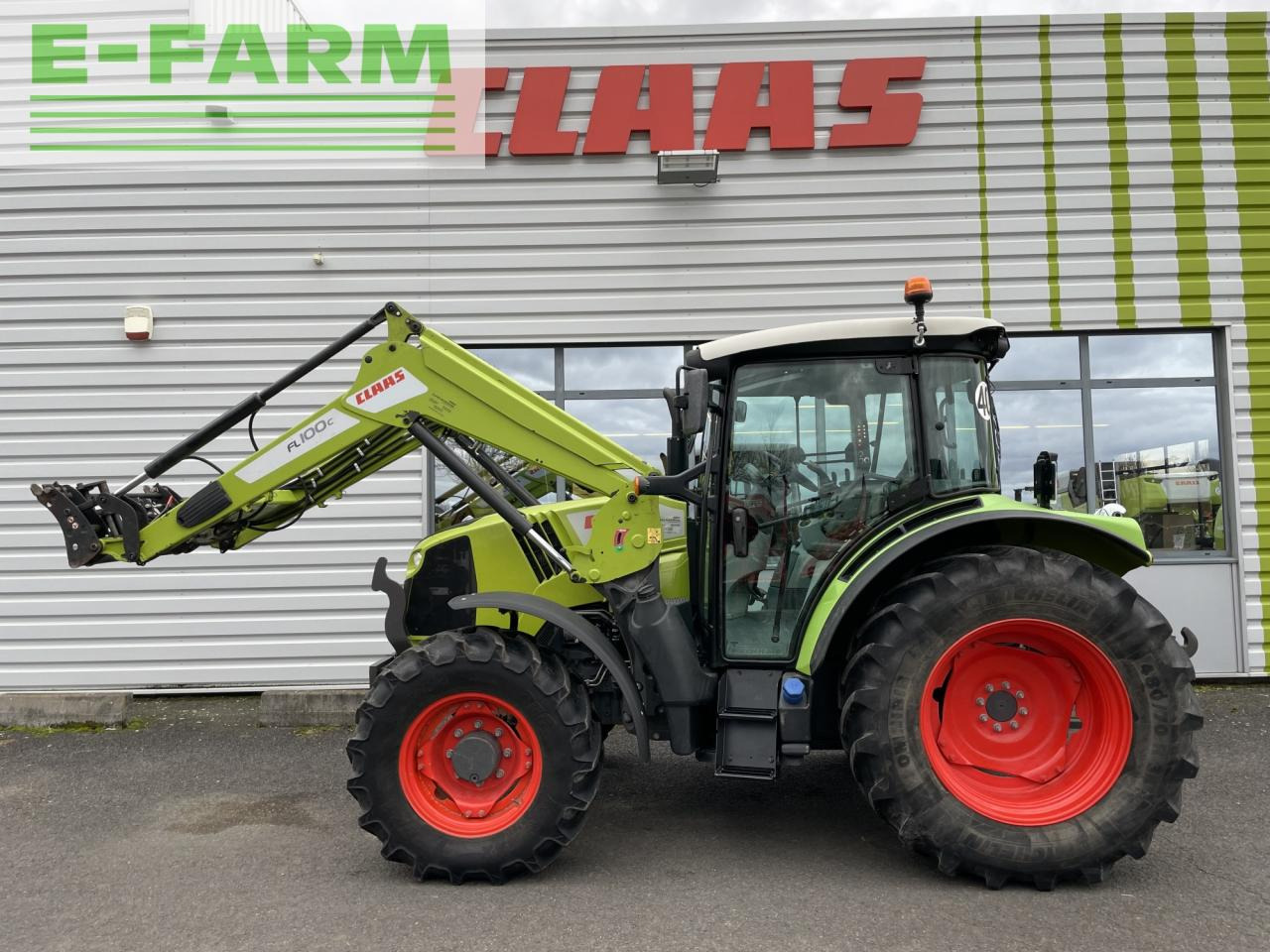 Tractor CLAAS arion 420 (a32/200)