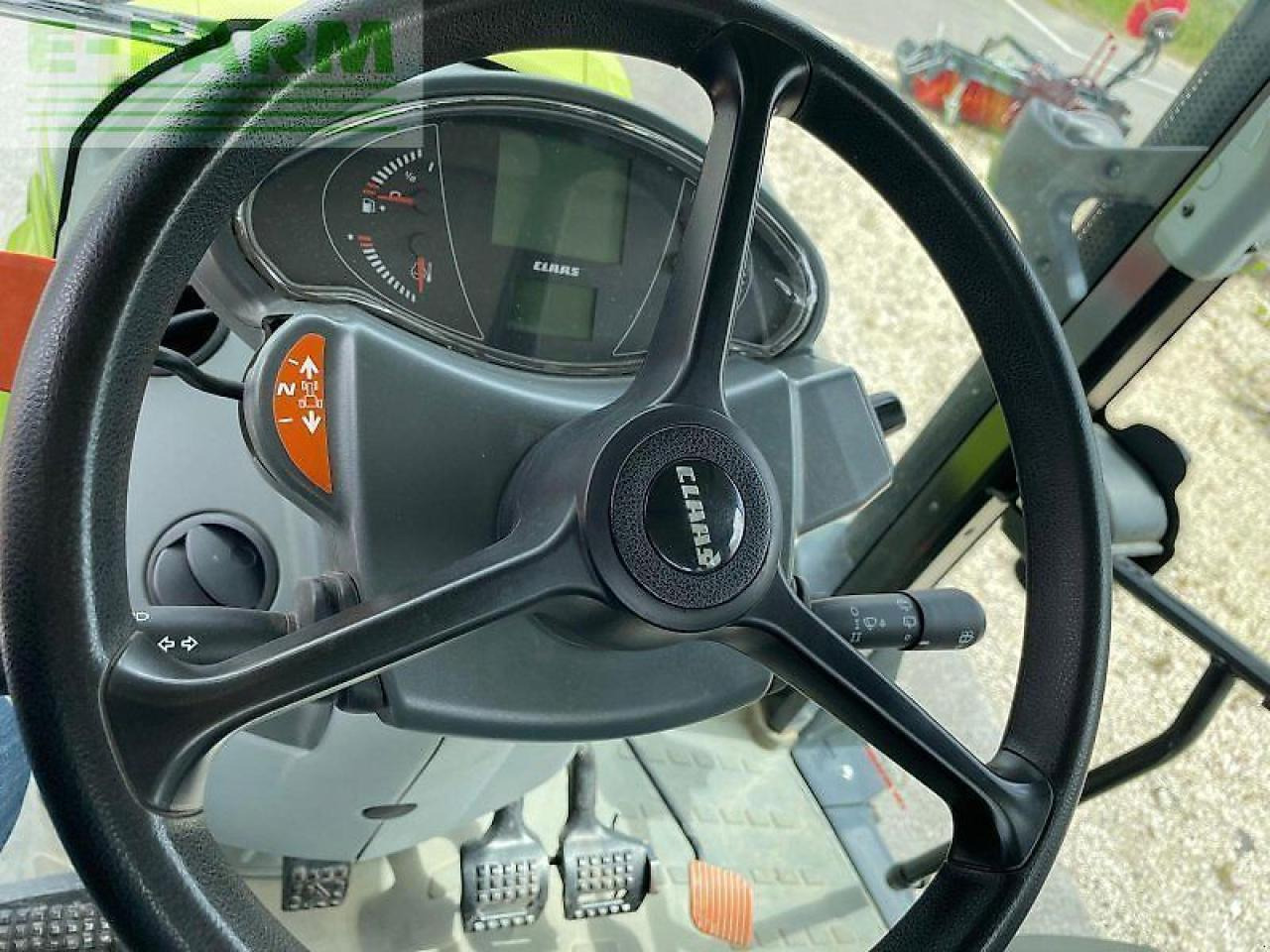 Tractor CLAAS arion 420 cis