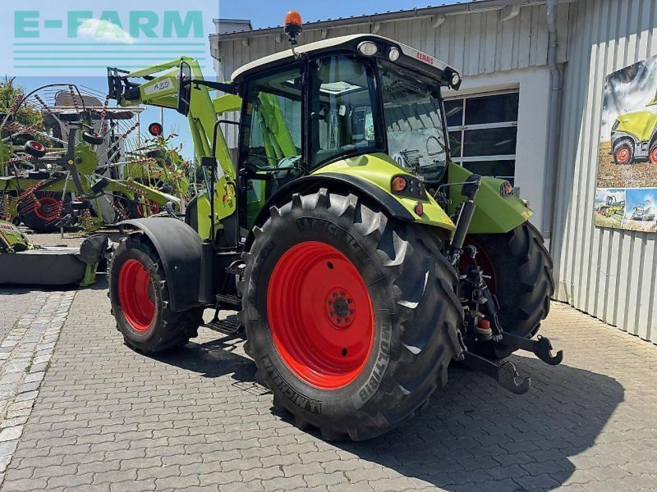 Tractor CLAAS arion 420 cis