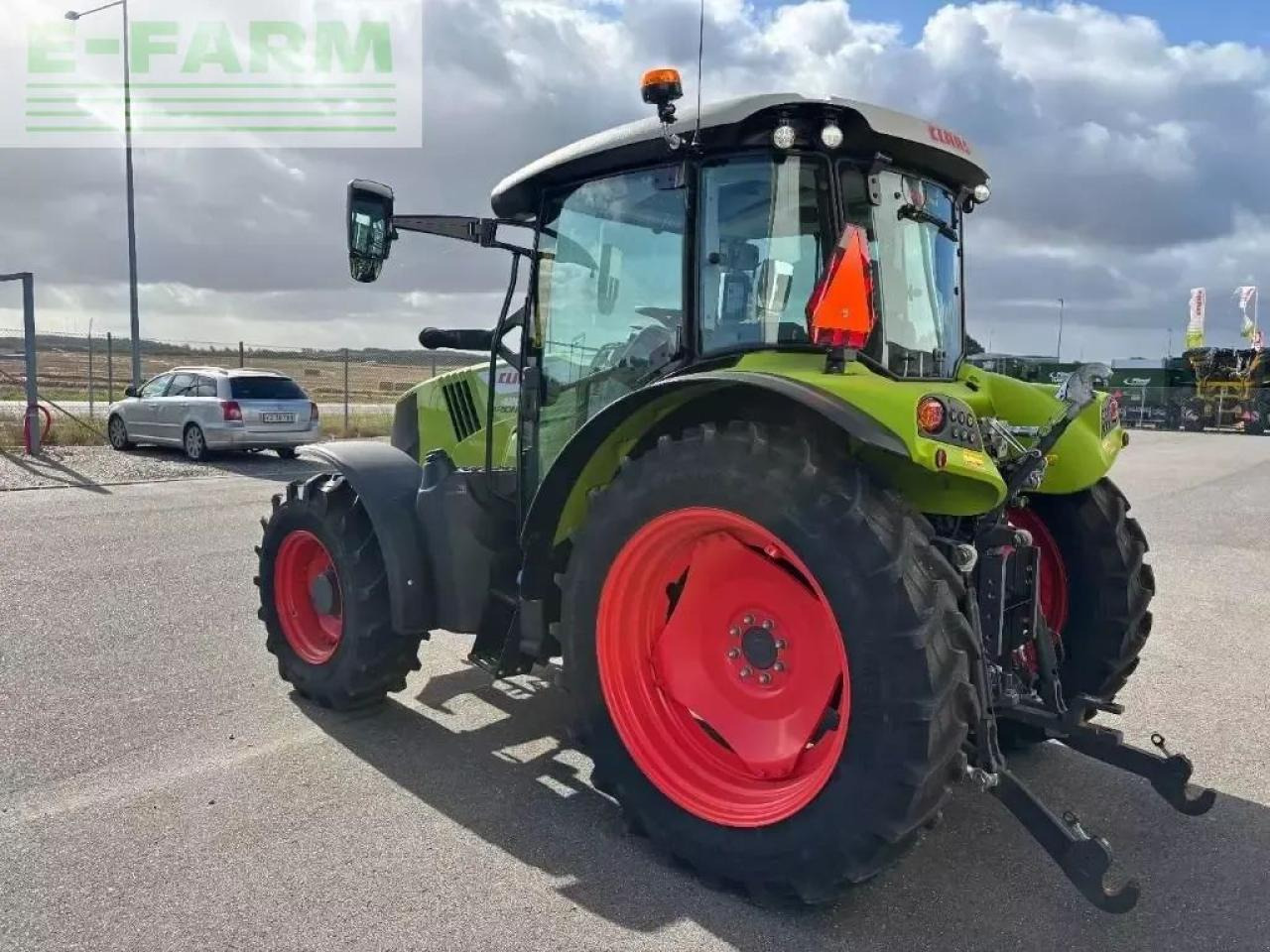 Tractor CLAAS arion 420 cis