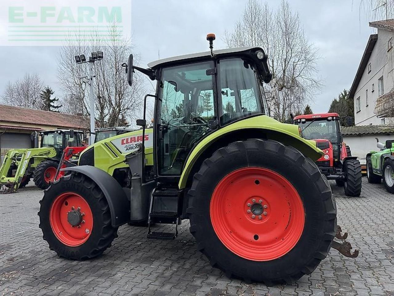 Tractor CLAAS arion 420 cis