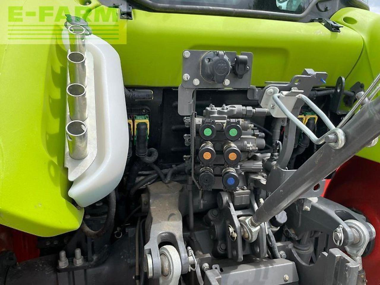 Tractor CLAAS arion 420 cis