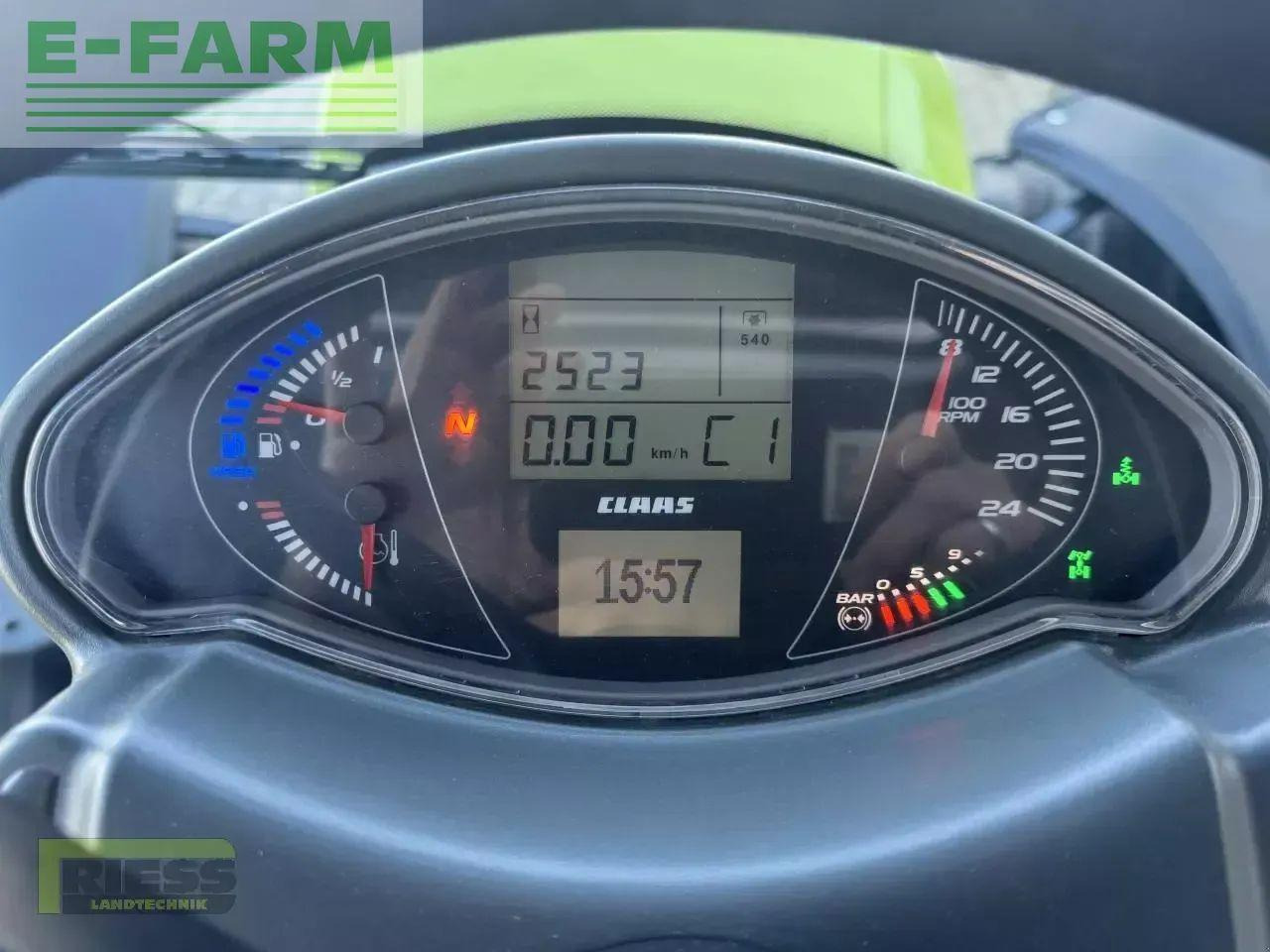 Tractor CLAAS arion 420 cis a32