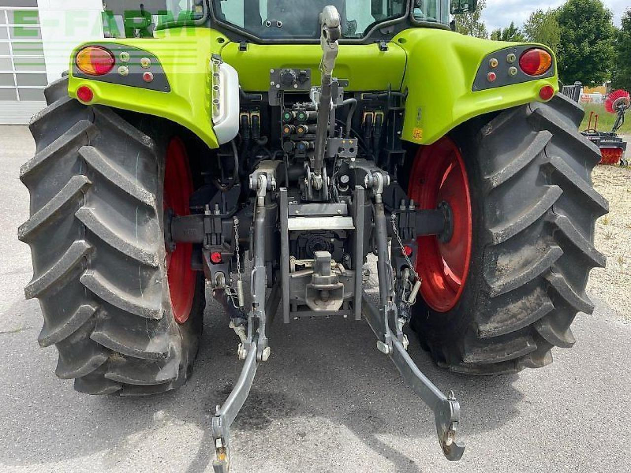 Tractor CLAAS arion 420 cis inkl. fkh / fzw / dl