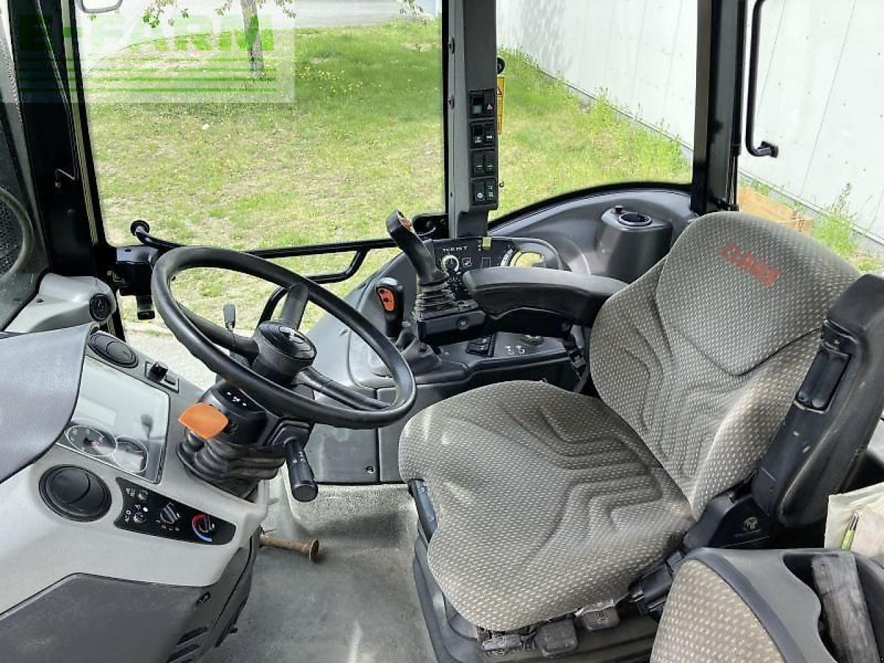 Tractor CLAAS arion 420 cis mit fl mx u10