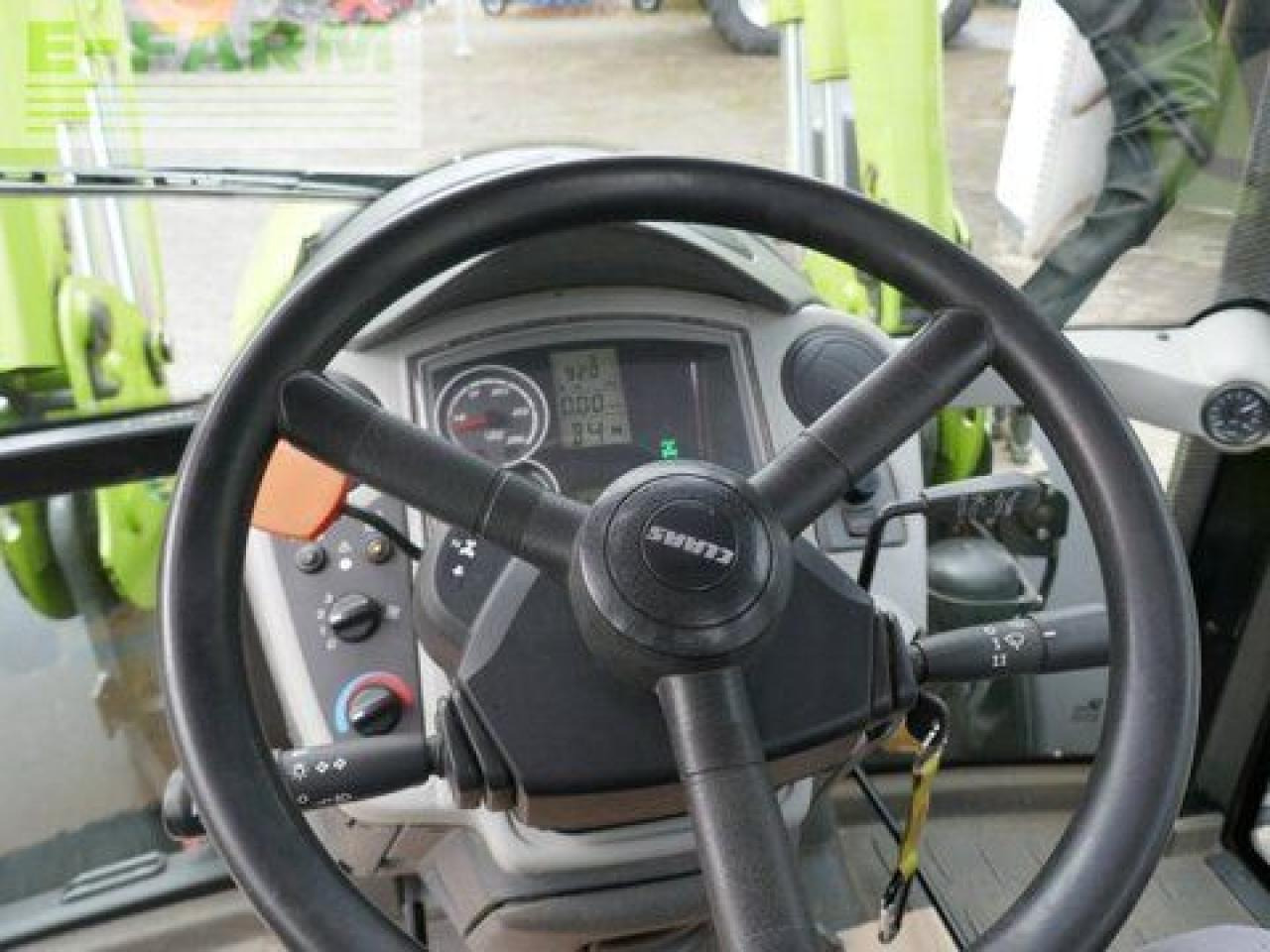 Tractor CLAAS arion 420 inkl. fl 120