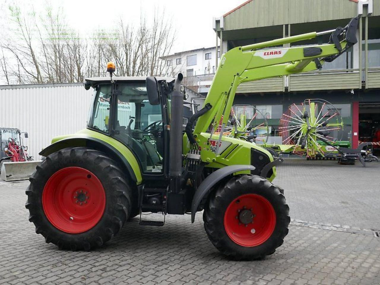 Tractor CLAAS arion 420 inkl. fl 120
