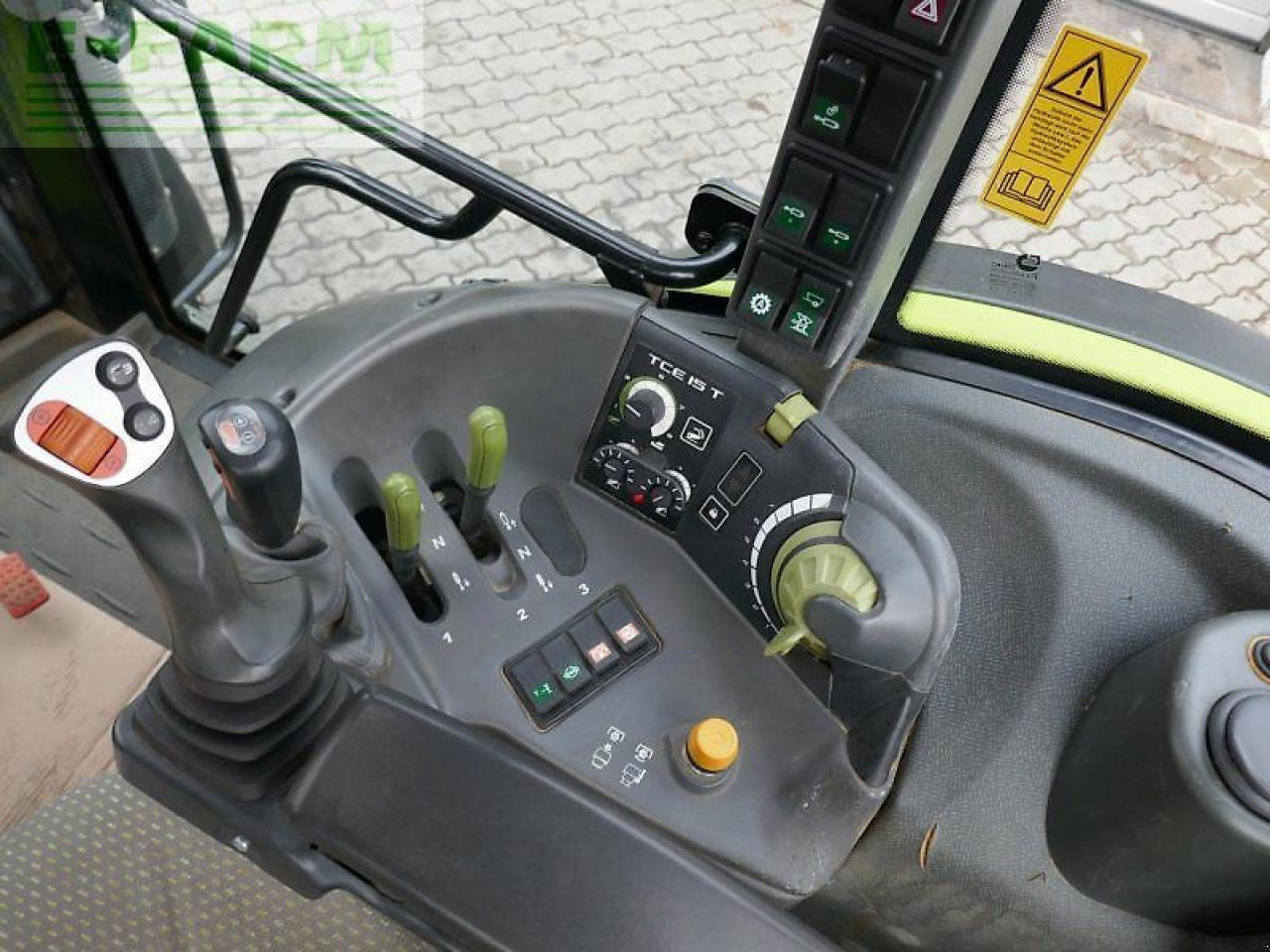 Tractor CLAAS arion 420 inkl. fl 120