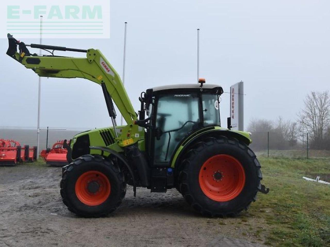 Tractor CLAAS arion 420 - st v advanced claa