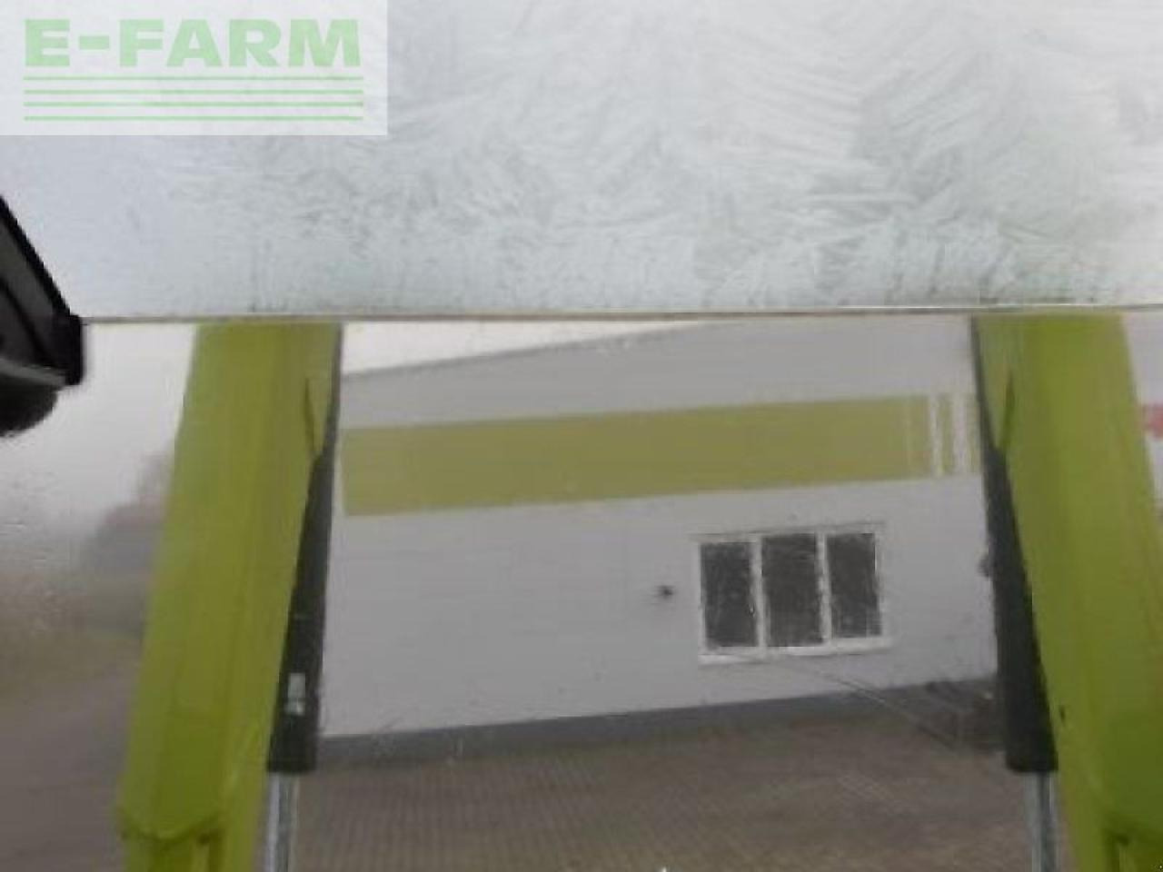 Tractor CLAAS arion 420 - st v advanced claa