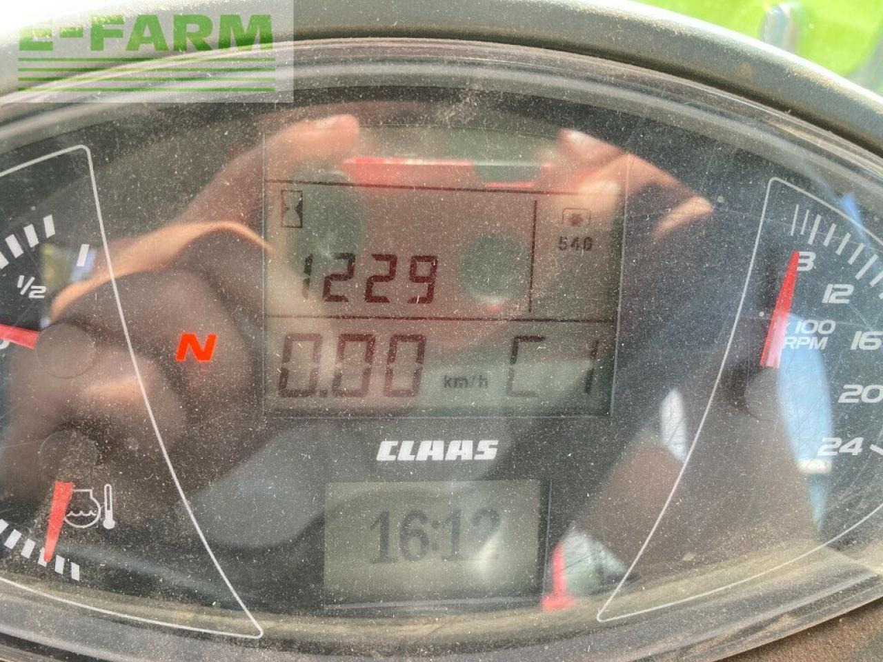 Tractor CLAAS arion 420 sur mesure