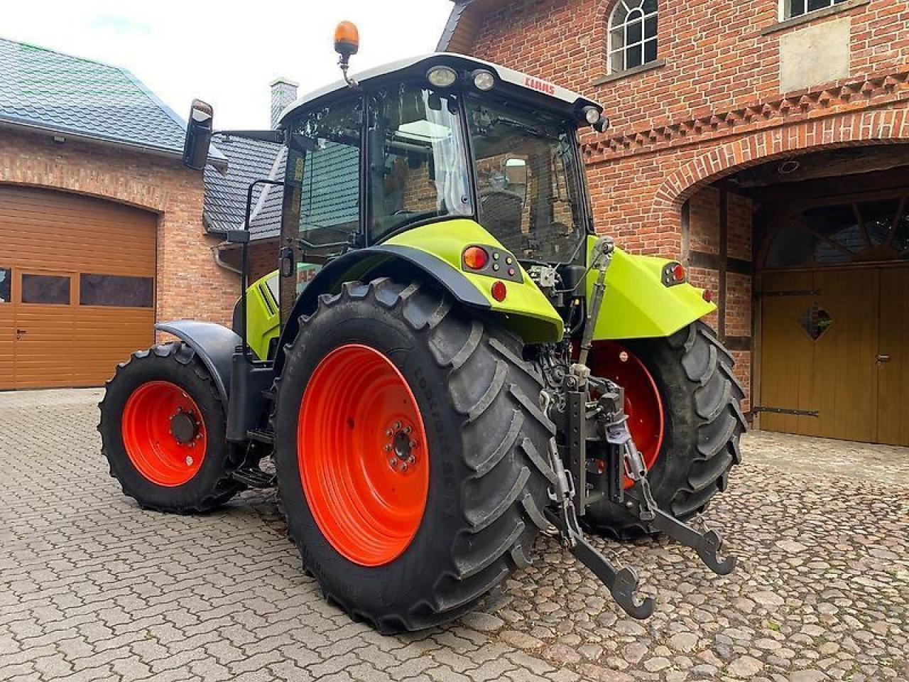 Tractor CLAAS arion 430 cis
