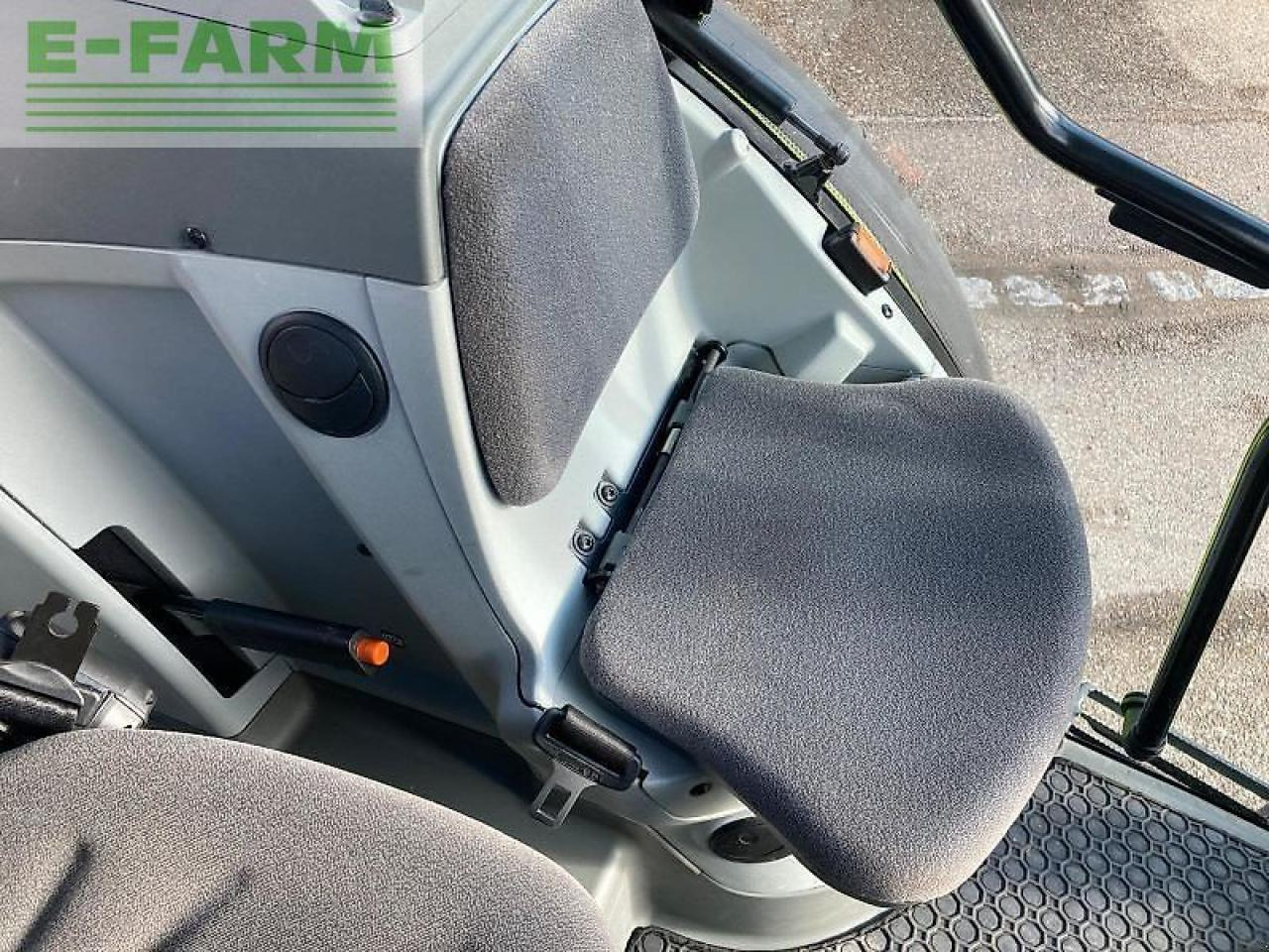 Tractor CLAAS arion 430 cis