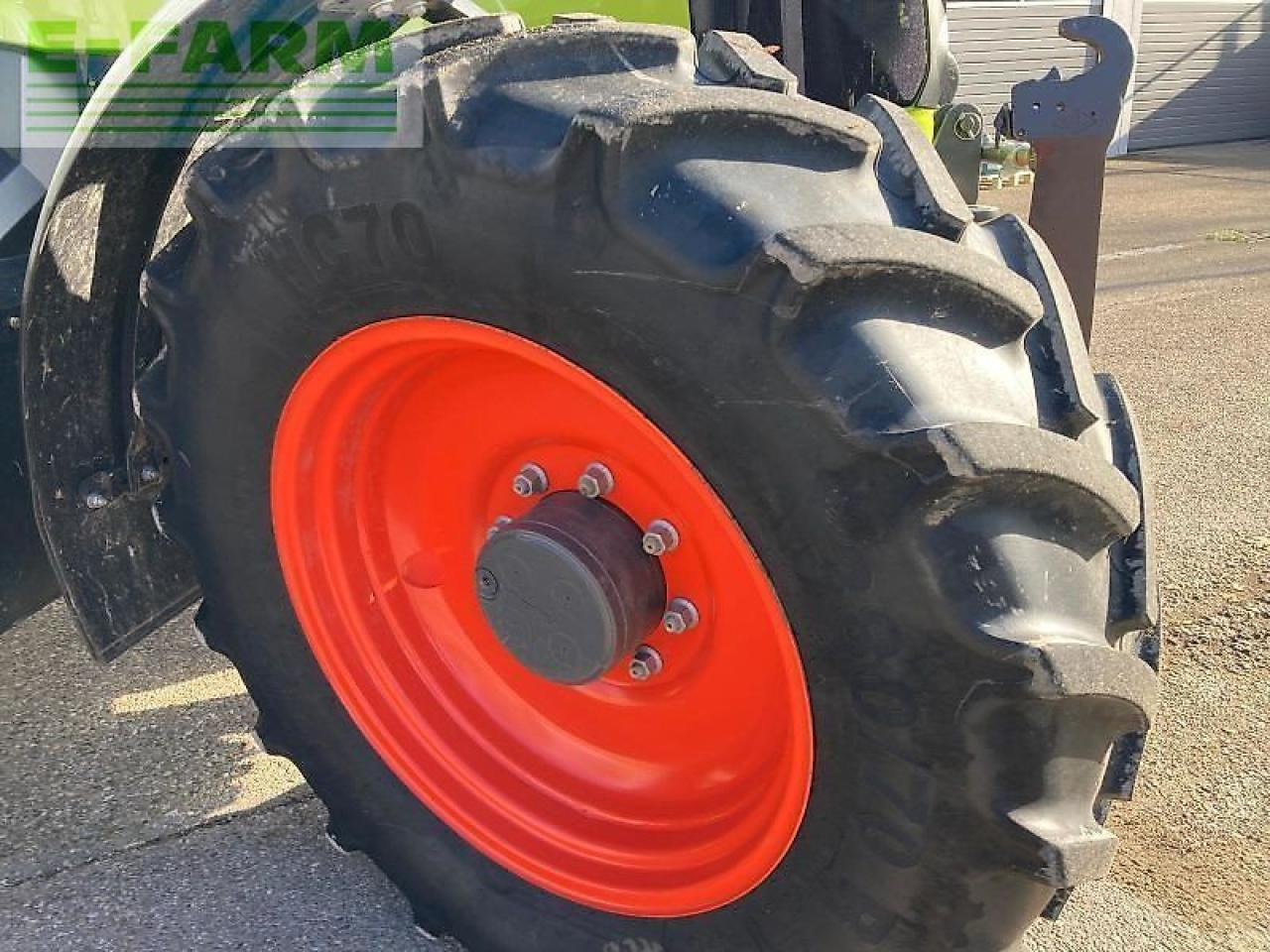 Tractor CLAAS arion 430 cis