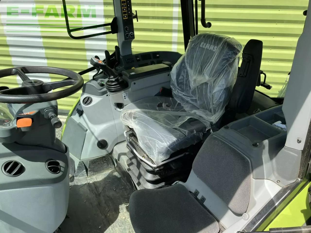 Tractor CLAAS arion 430 panoramic + fl 100 c