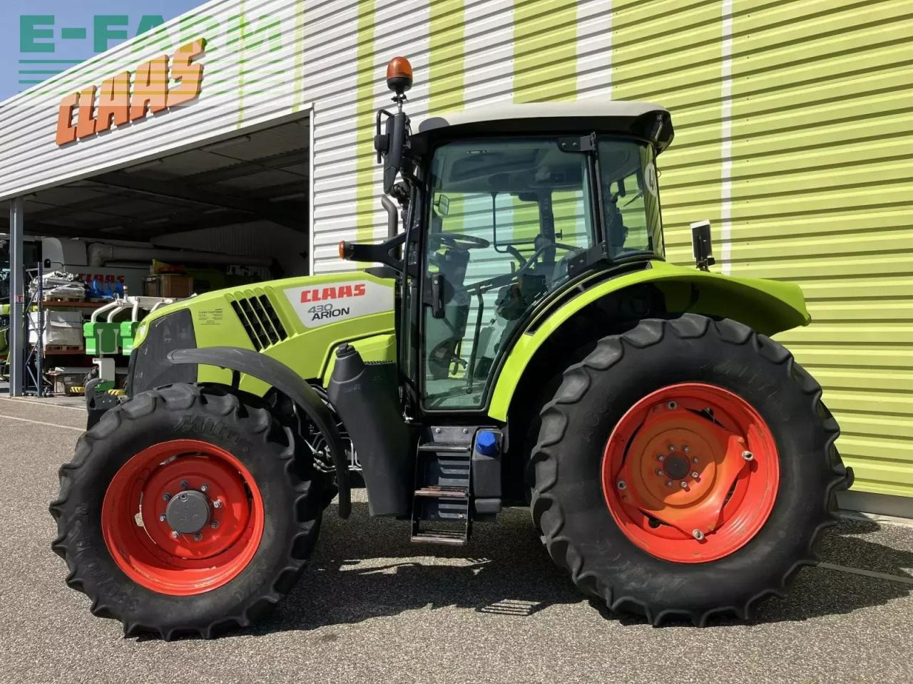 Tractor CLAAS arion 430 proactiv