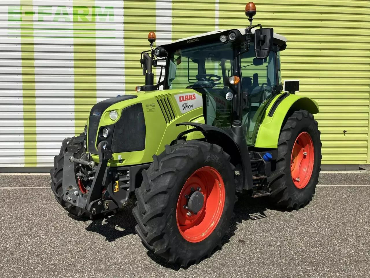 Tractor CLAAS arion 430 proactiv