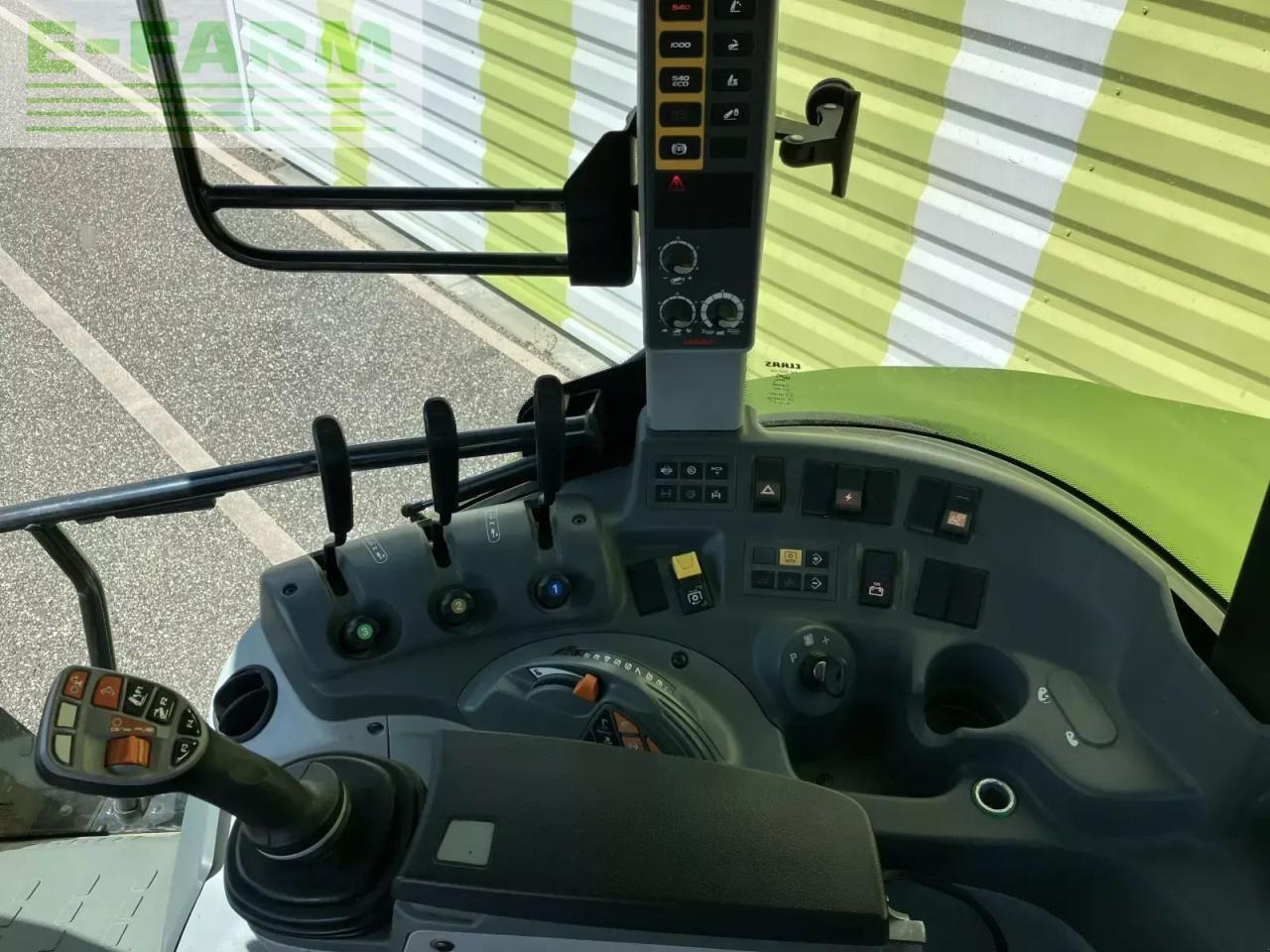 Tractor CLAAS arion 430 proactiv