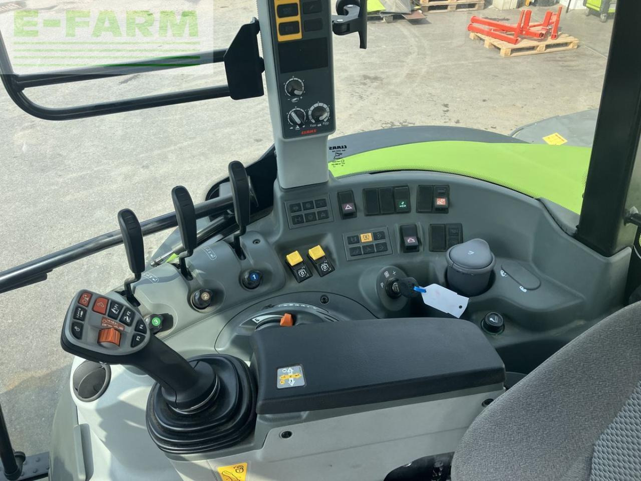 Tractor CLAAS arion 430 stage v