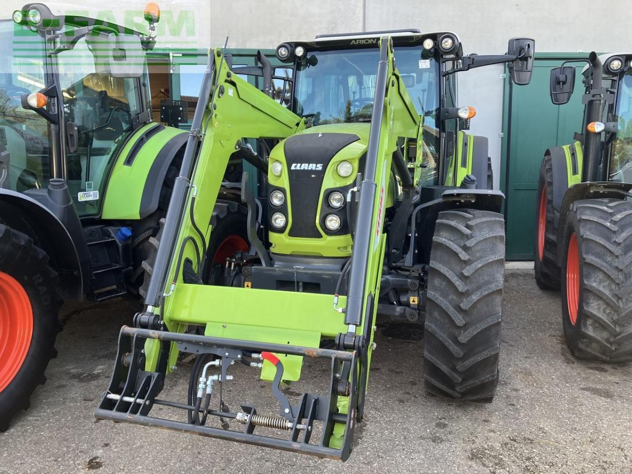 Tractor CLAAS arion 430 stage v (cis)