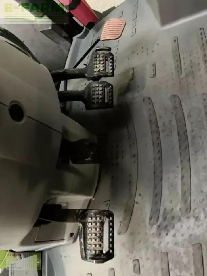 Tractor CLAAS arion 440