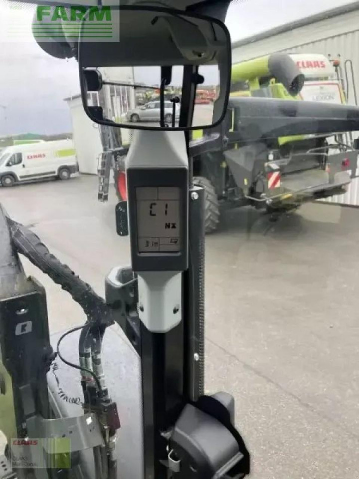 Tractor CLAAS arion 440