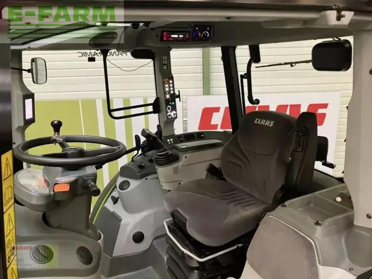 Tractor CLAAS arion 440