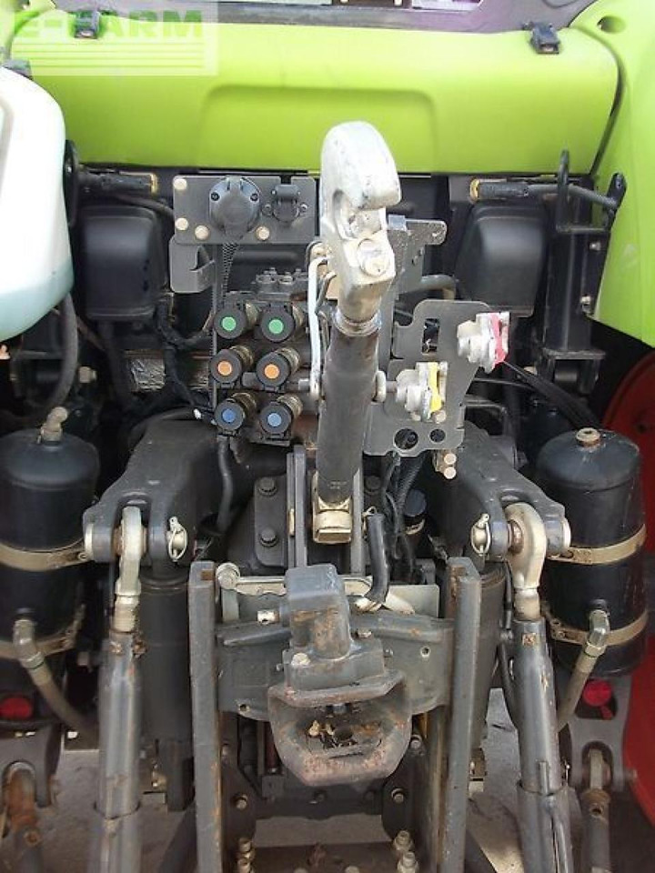 Tractor CLAAS arion 440 advanced