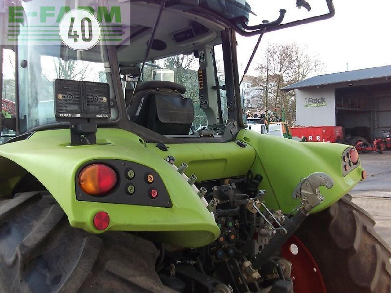 Tractor CLAAS arion 440 advanced