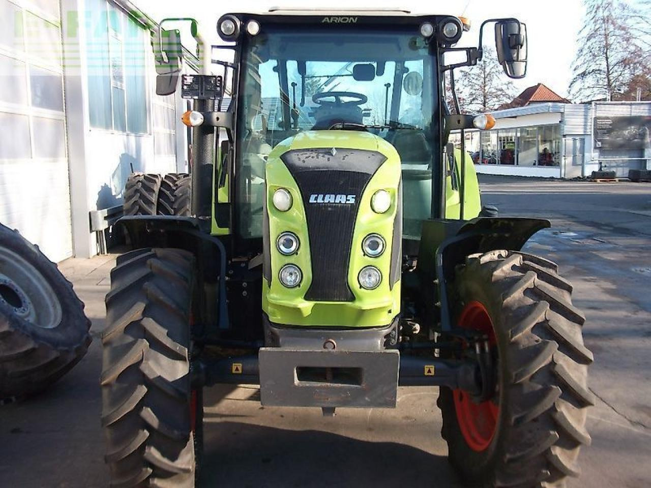 Tractor CLAAS arion 440 advanced