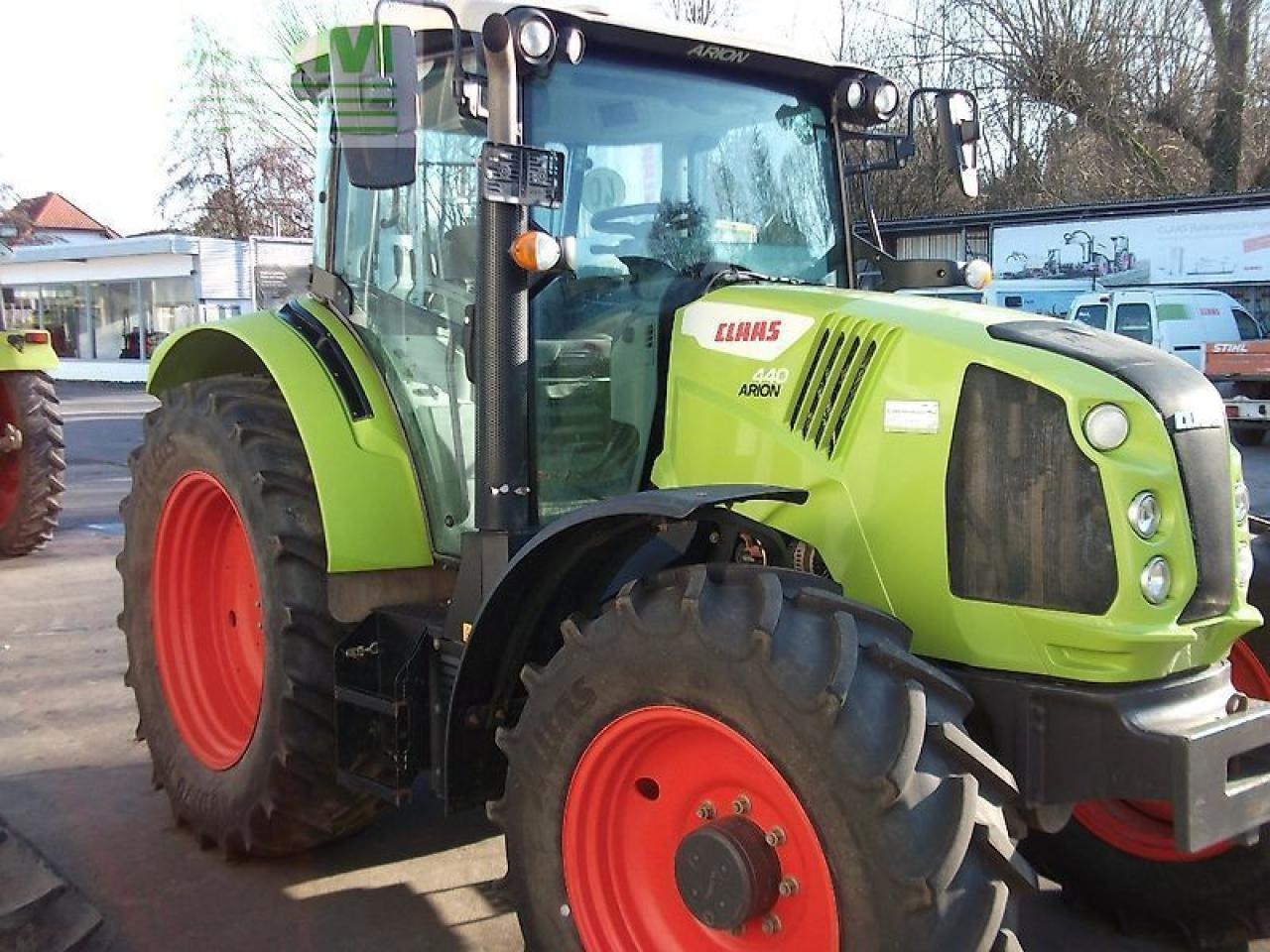 Tractor CLAAS arion 440 advanced