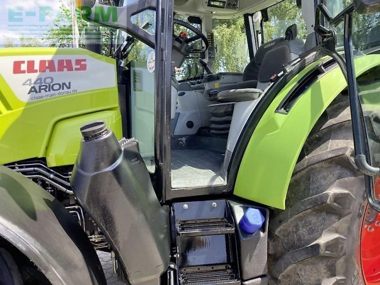 Tractor CLAAS arion 440 cis CIS