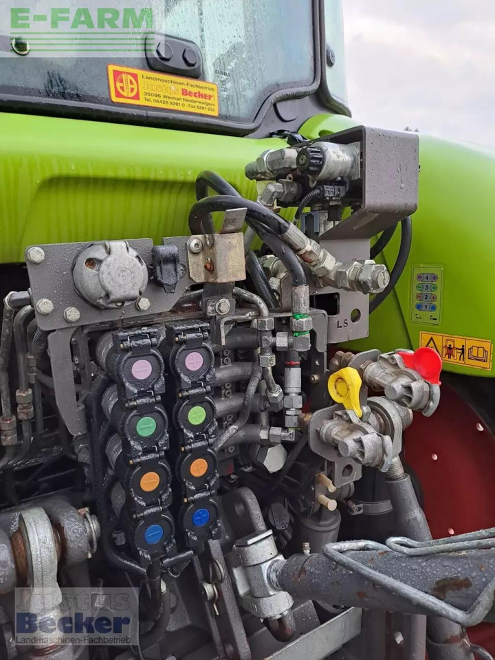 Tractor CLAAS arion 440 cis+ CIS+