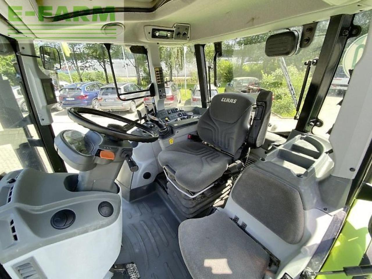 Tractor CLAAS arion 440 cis CIS