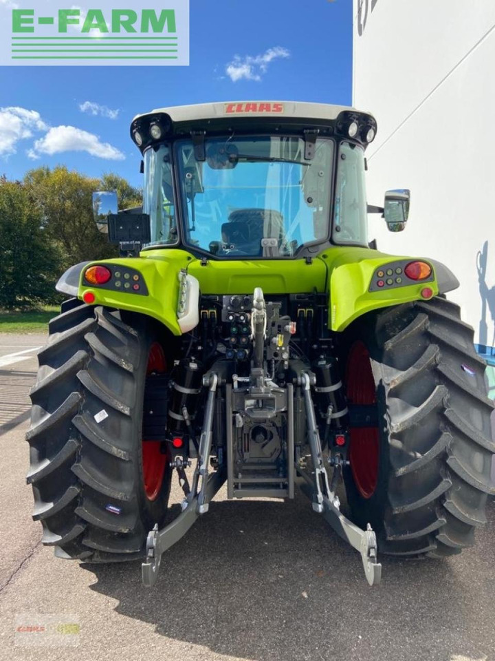 Tractor CLAAS arion 440 panoramic