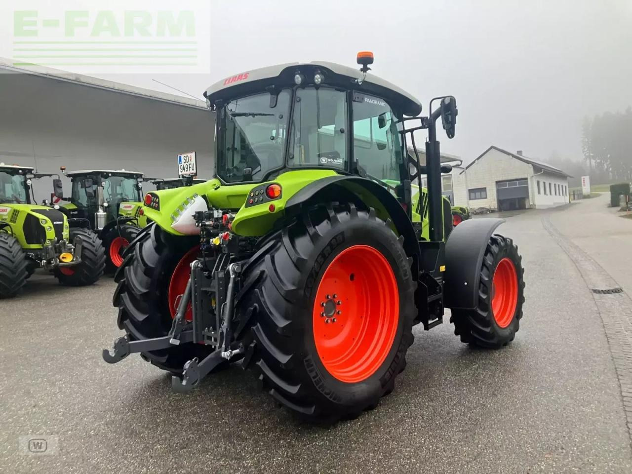 Tractor CLAAS arion 450 cis panoramic CIS