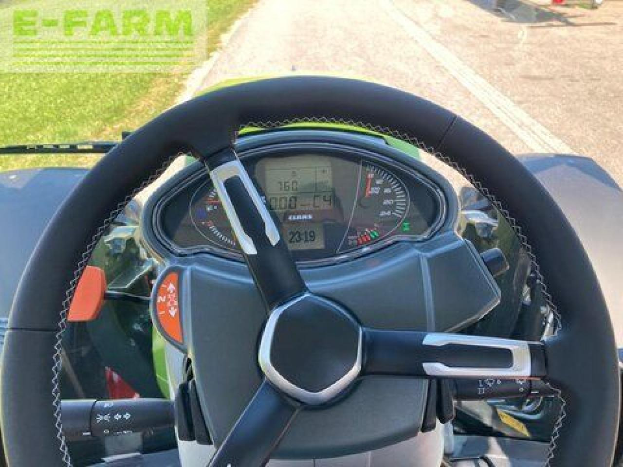 Tractor CLAAS arion 450 cis panoramic CIS