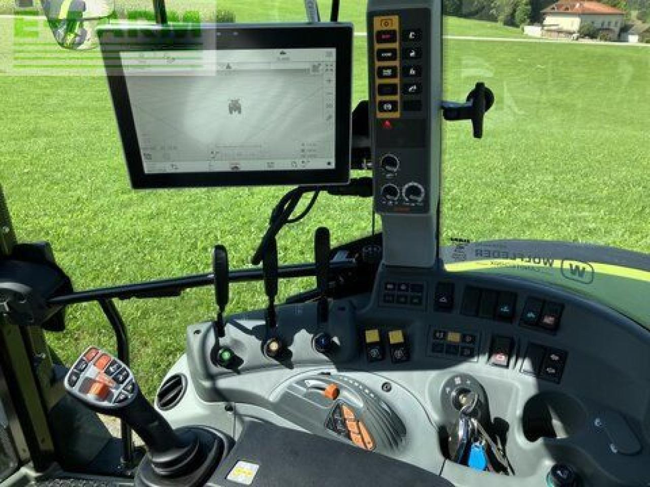 Tractor CLAAS arion 450 cis panoramic CIS