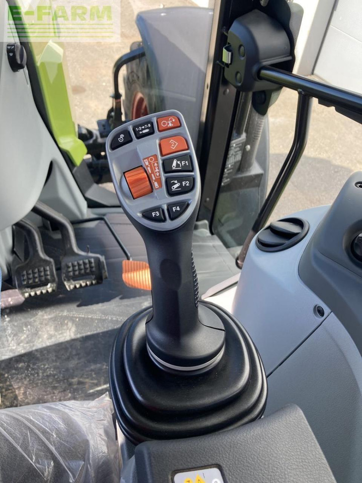 Tractor CLAAS arion 450 stage v (cis) CIS