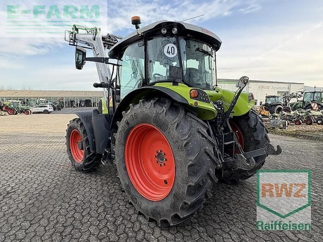 Tractor CLAAS arion 460