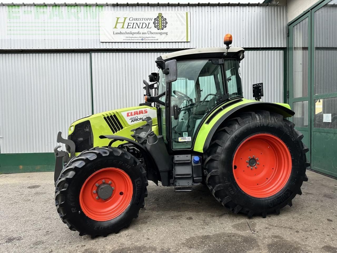 Tractor CLAAS arion 460