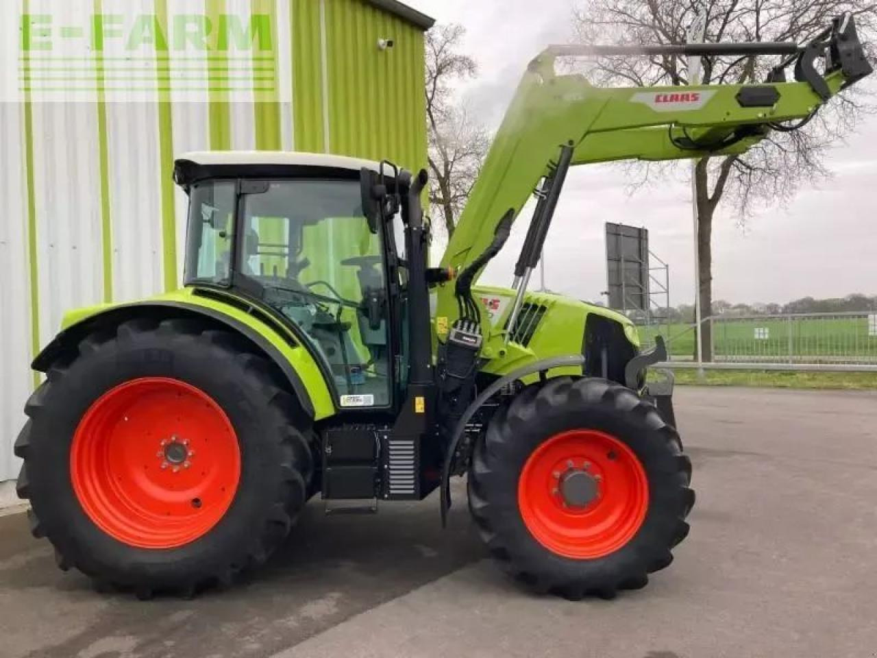 Tractor CLAAS arion 460 cis CIS