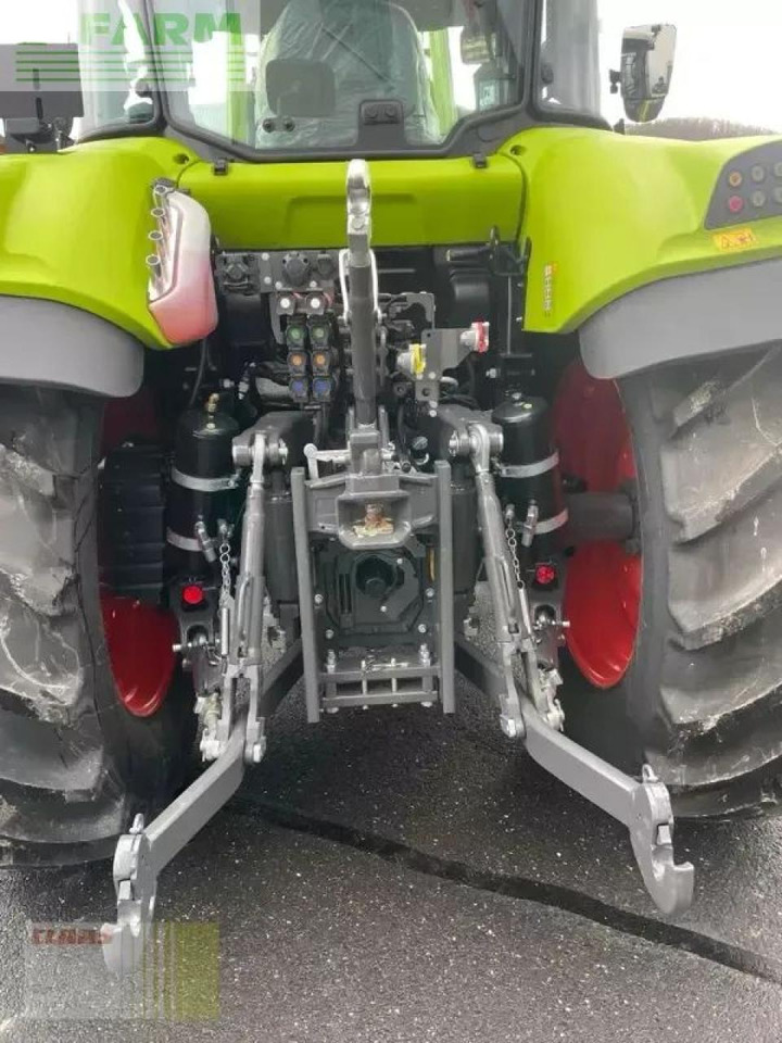 Tractor CLAAS arion 470