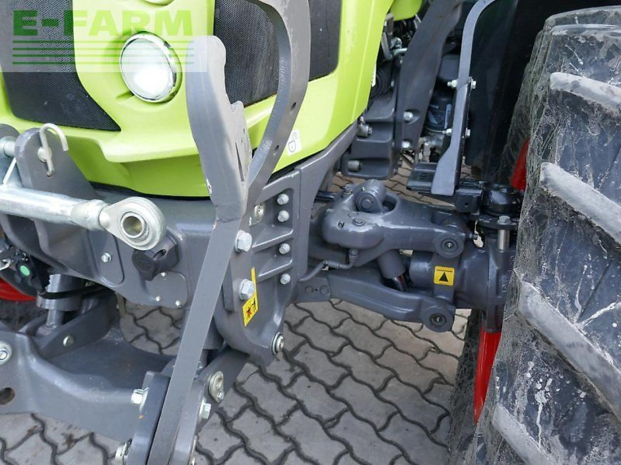 Tractor CLAAS arion 470 cis