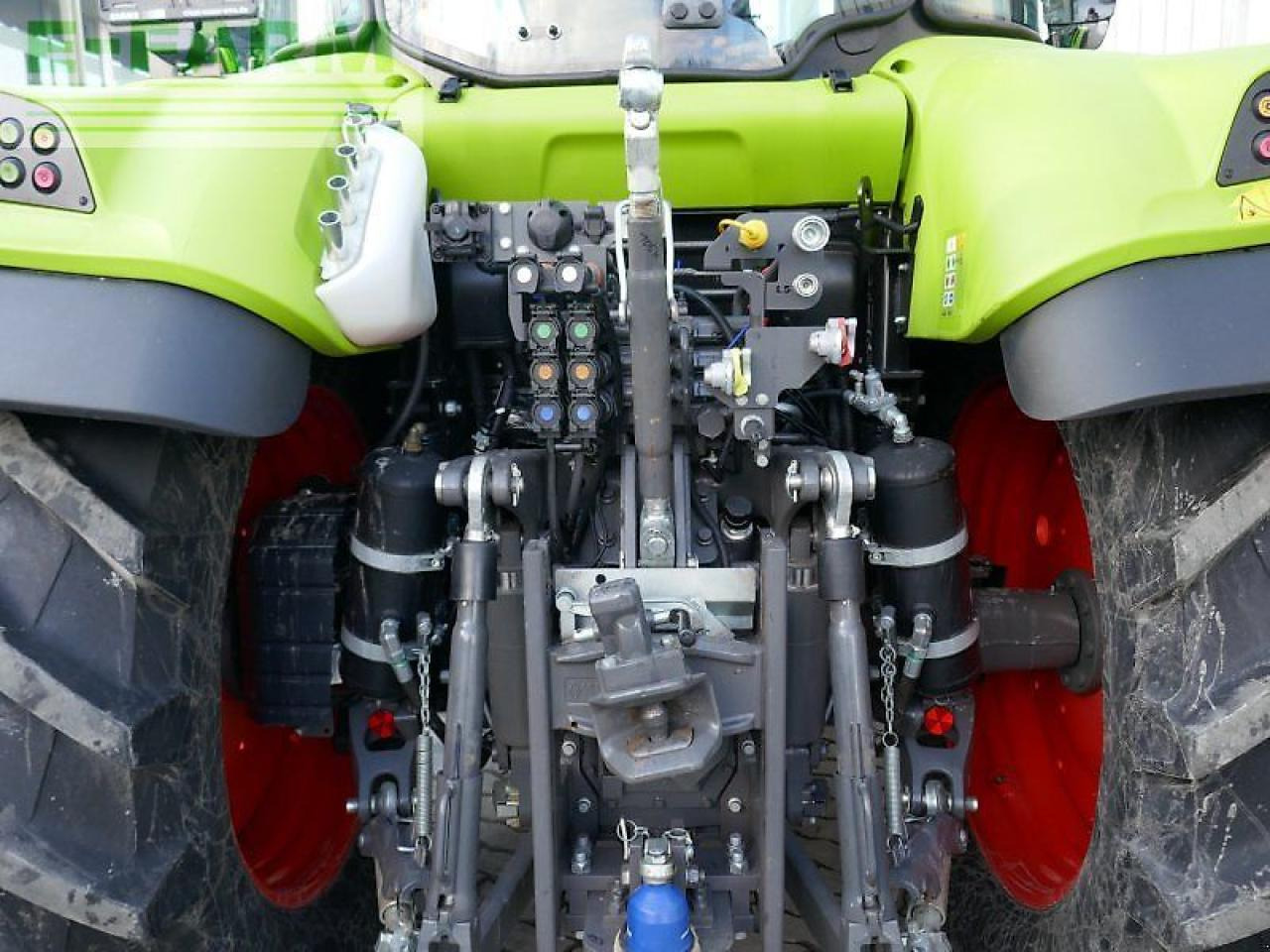 Tractor CLAAS arion 470 cis