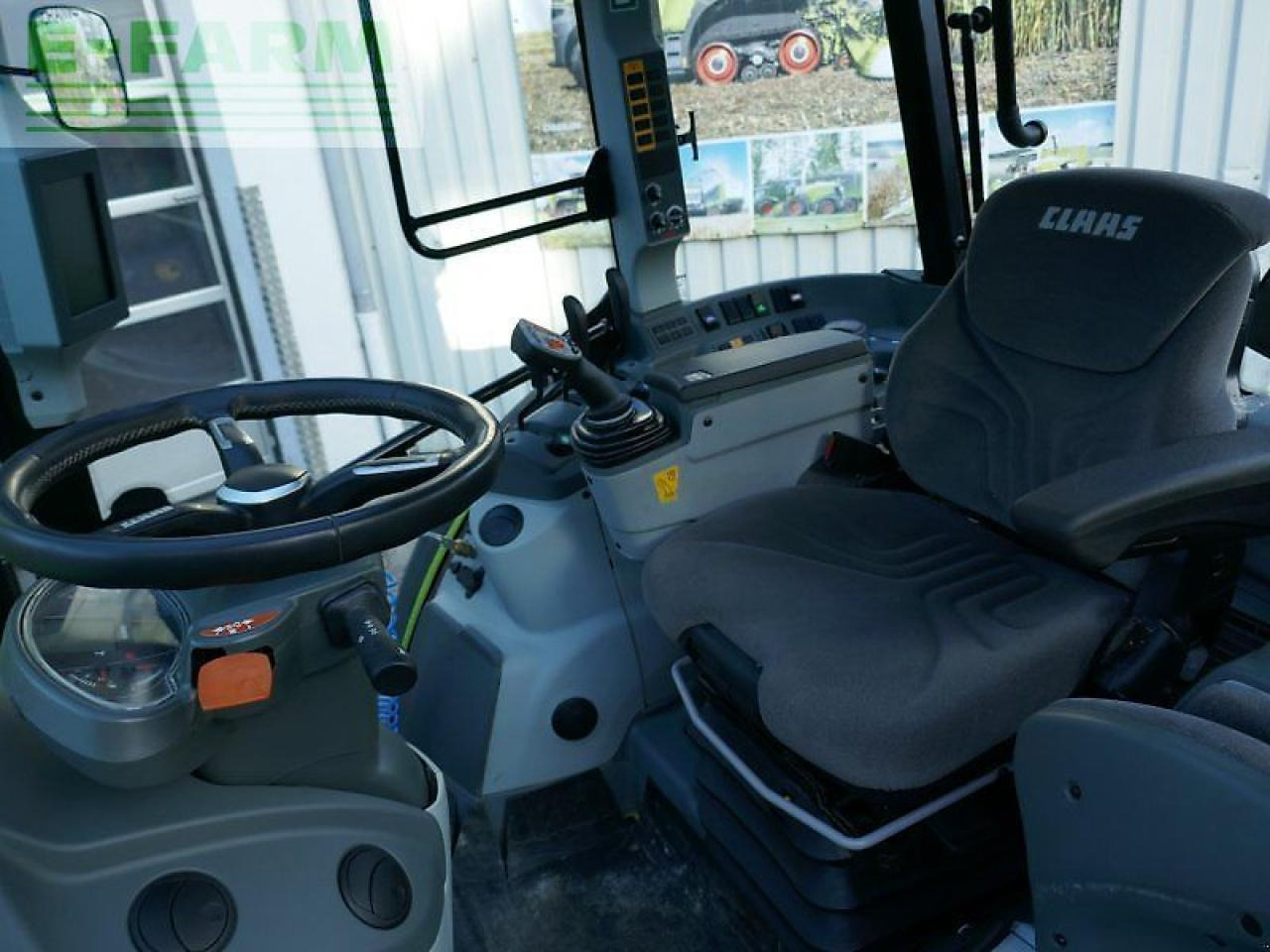 Tractor CLAAS arion 470 cis